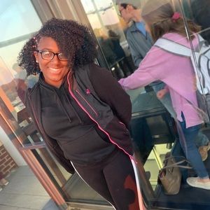 Meet your Posher, Aisha